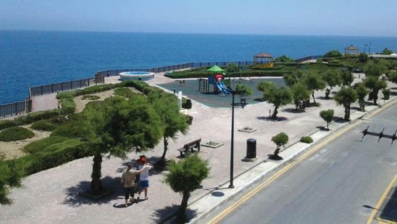 Diamonds Luxury Apartments Marsalforn Bagian luar foto